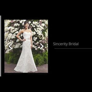 Justine Alexander Size 12 Ivory wedding dress